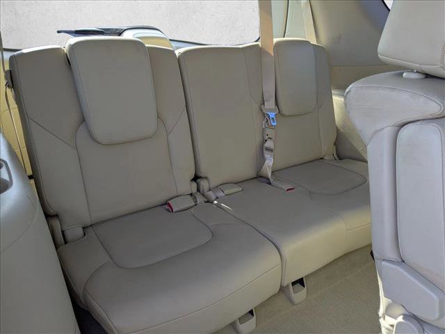 Used 2012 INFINITI QX56 4WD w/ Deluxe Touring Pkg image 23