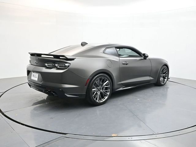 Used 2023 Chevrolet Camaro ZL1 RWD image 10
