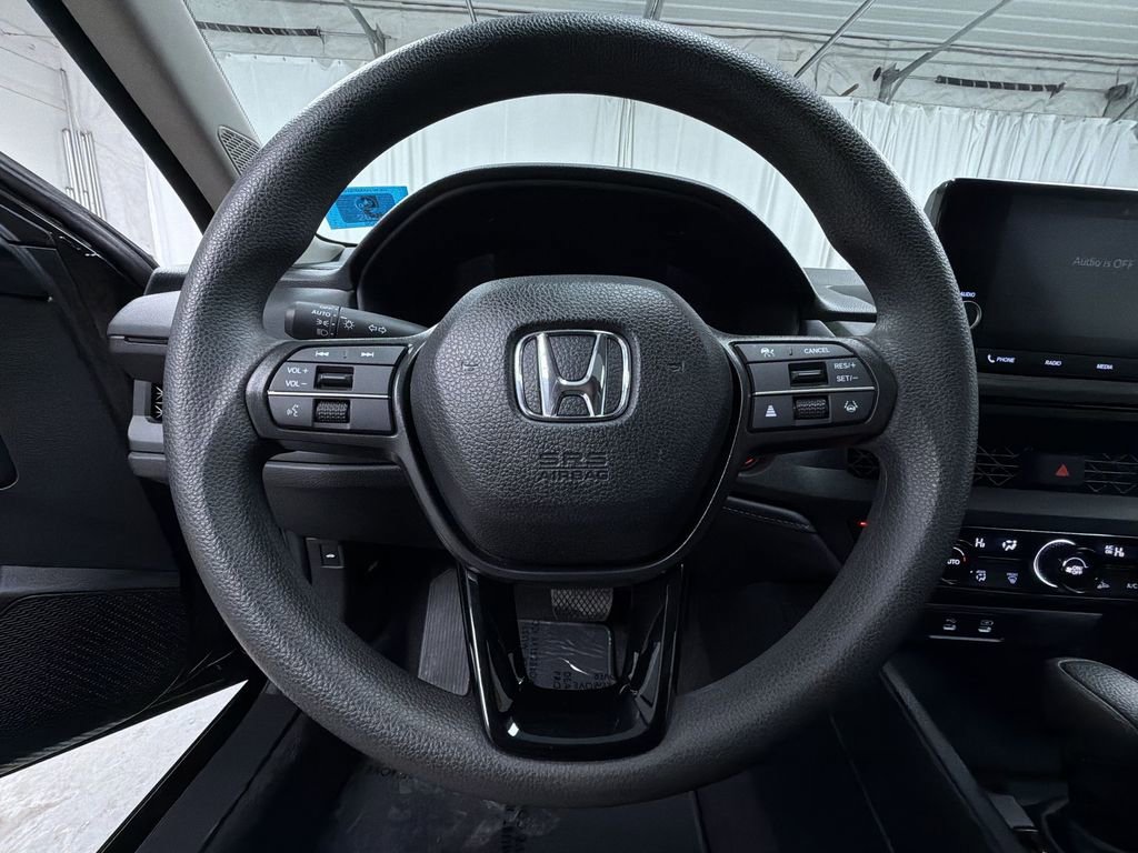 Used 2025 Honda Accord SE image 25