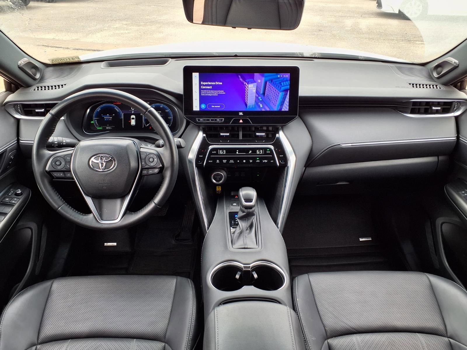 Certified 2024 Toyota Venza Limited AWD/4WD image 11