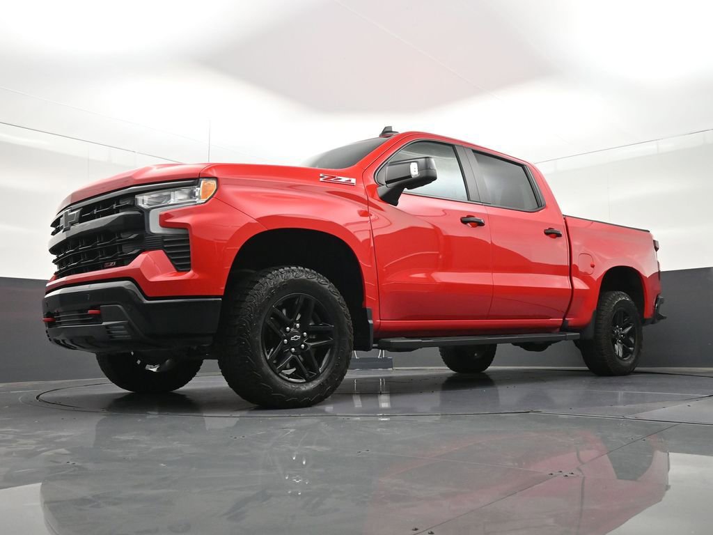 Used 2024 Chevrolet Silverado 1500 LT Trail Boss w/ LT Trail Boss Premium Package AWD/4WD image 24