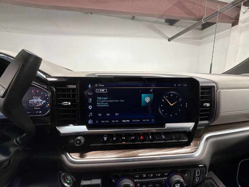 Used 2026 Chevrolet Silverado 2500 LT w/ Safety Package AWD/4WD image 13