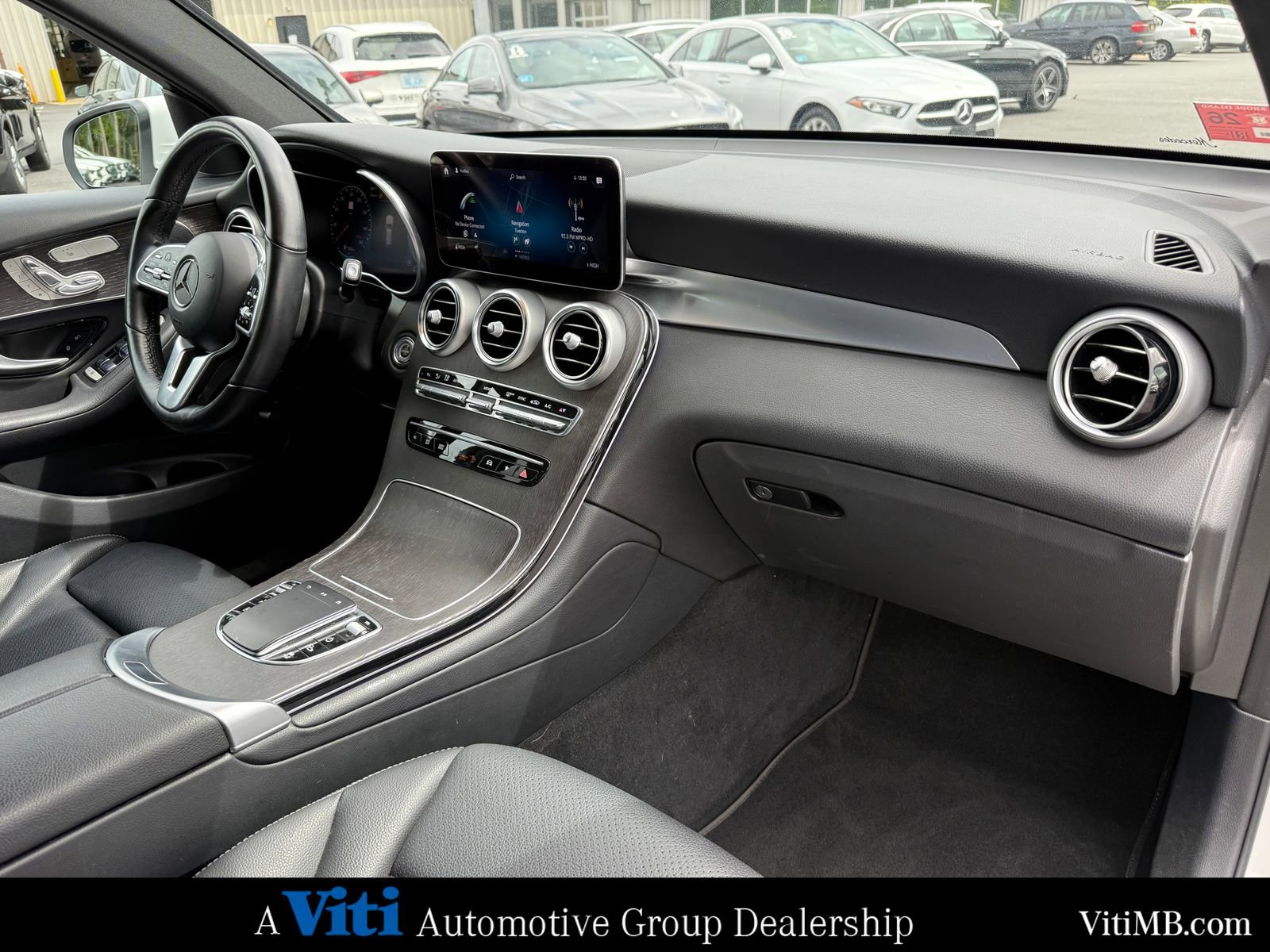 Used 2022 Mercedes-Benz GLC 300 4MATIC image 29