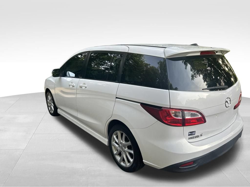 Used 2012 MAZDA MAZDA5 Touring w/ Moonroof & Audio Pkg FWD image 3