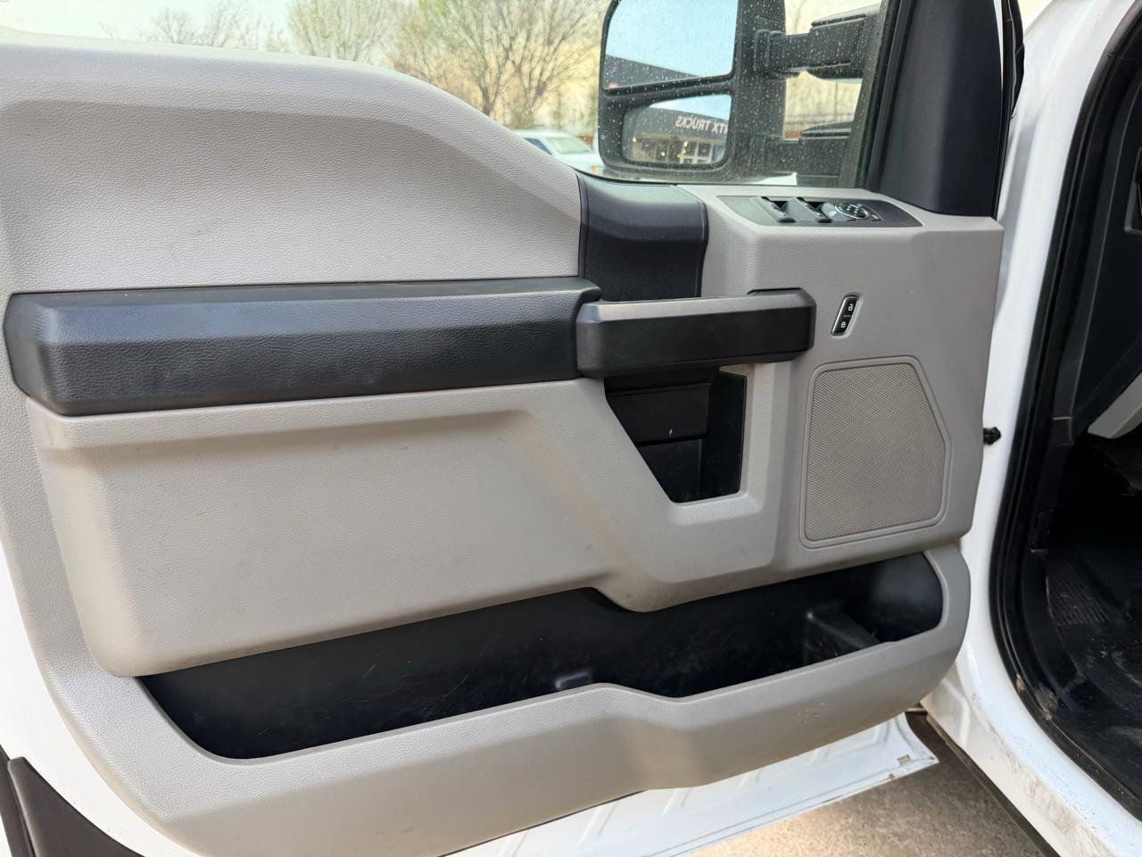 Used 2019 Ford F350 XL w/ XL Value Package RWD image 26