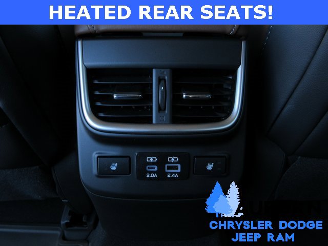 Used 2025 Subaru Outback Touring w/ Popular Package #2 image 28