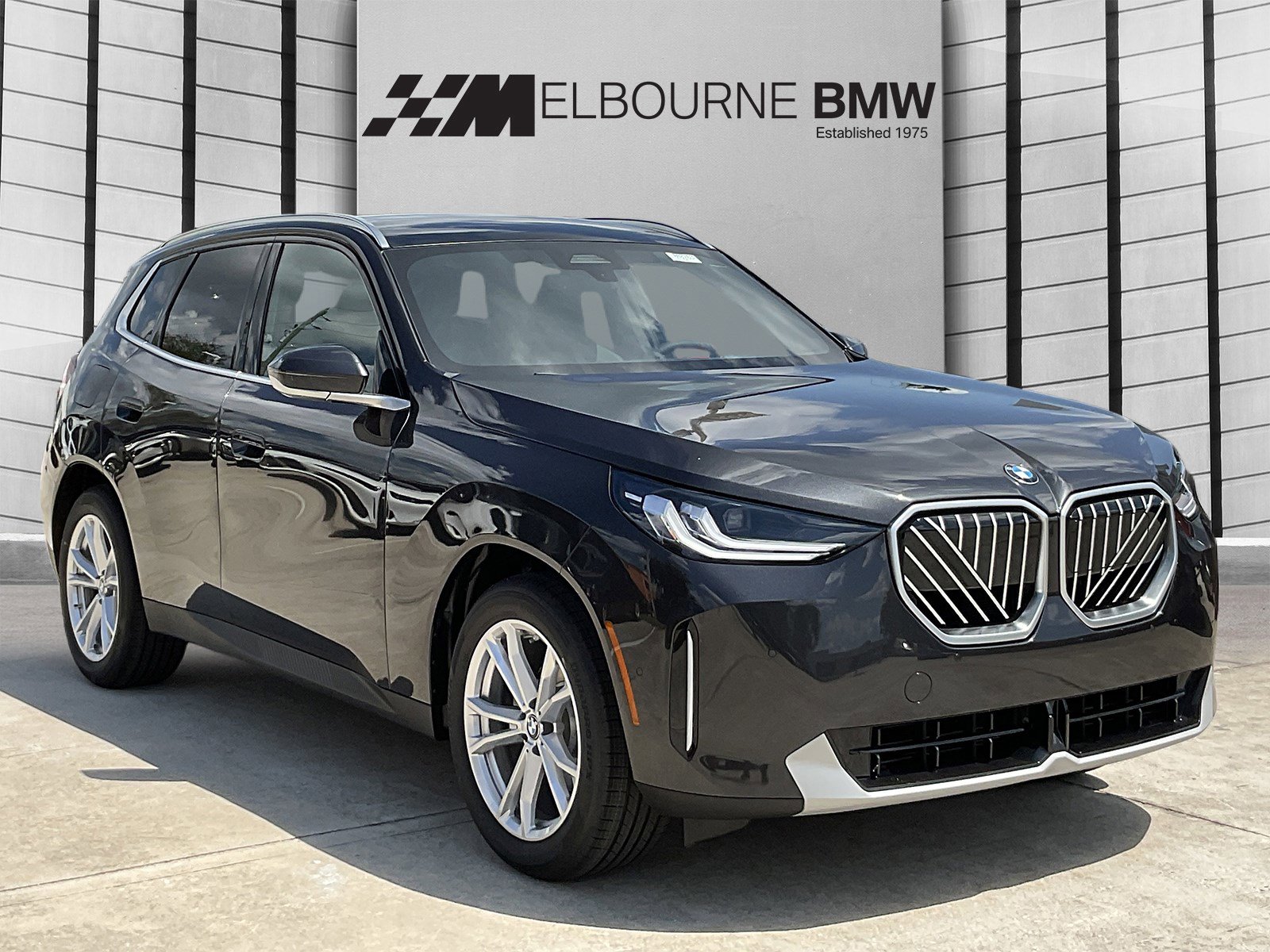 New 2025 BMW X3 xDrive30i w/ Convenience Package