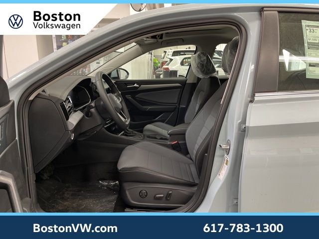 New 2026 Volkswagen Jetta SE FWD image 7