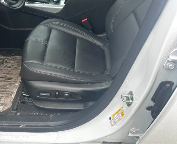 Used 2024 Chevrolet Blazer LT w/ LPO, Floor Liner Package image 6