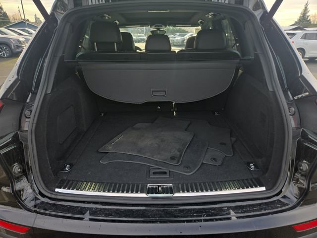 Used 2017 Porsche Cayenne S Platinum w/ Premium Package Plus (Pjy) image 12