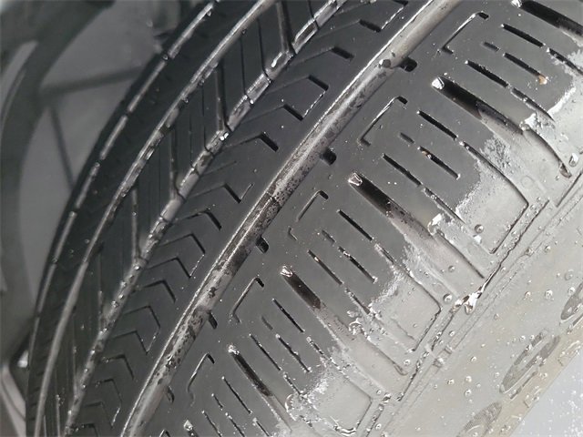 Used 2024 Land Rover Defender 110 Carpathian Edition image 25