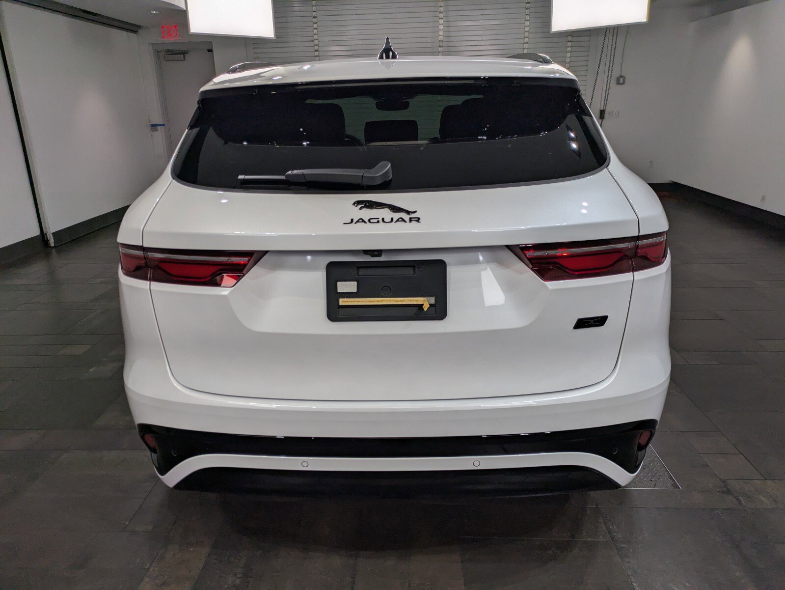 New 2026 Jaguar F-PACE R-Dynamic S image 5