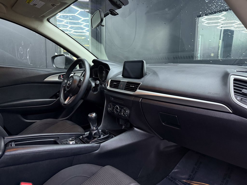 Used 2017 MAZDA MAZDA3 Sport w/ Preferred Equipment Package image 26