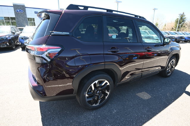 Used 2026 Subaru Forester Limited AWD/4WD image 12