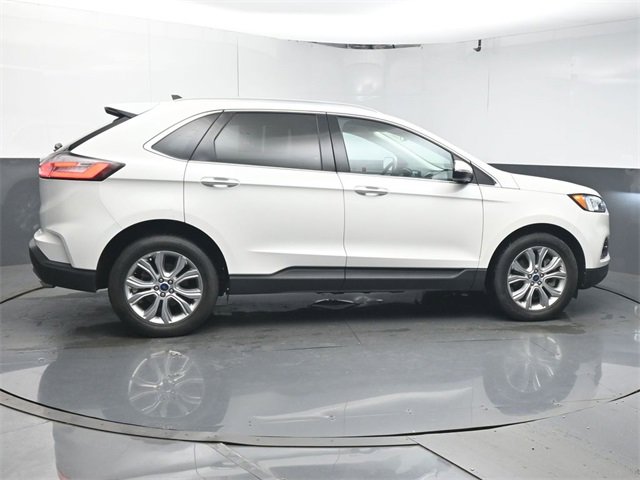 Used 2021 Ford Edge Titanium image 8