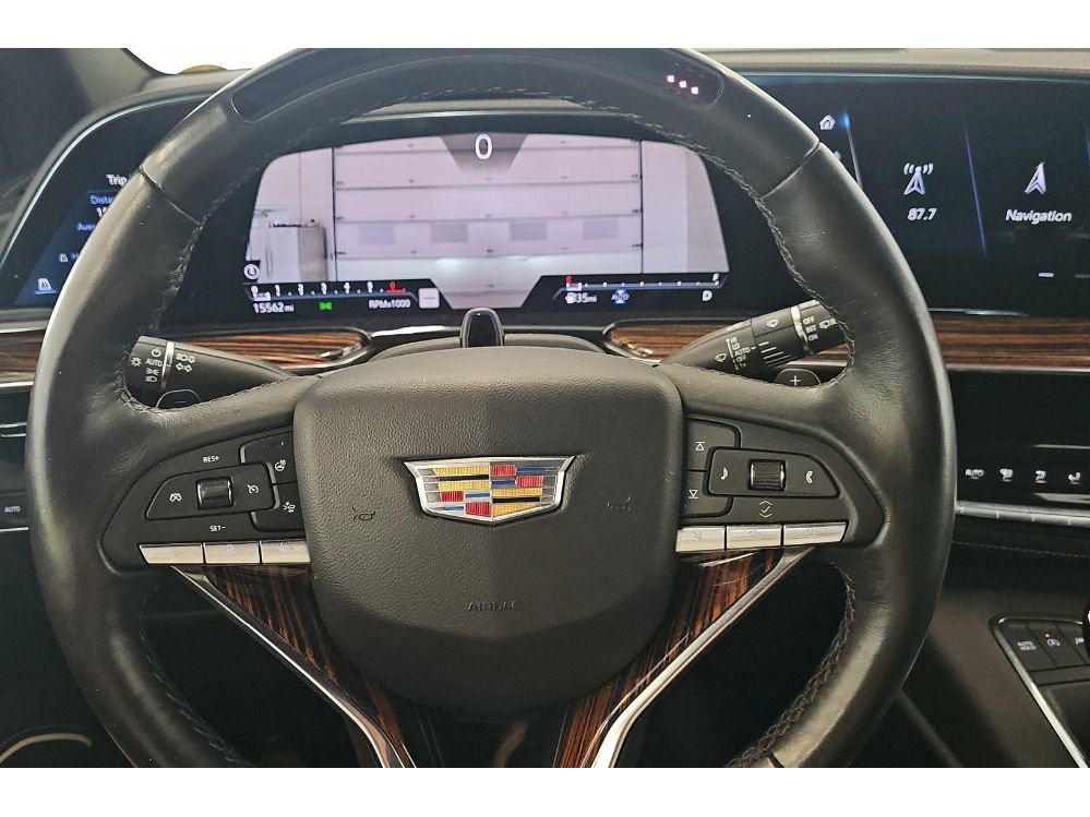 Used 2024 Cadillac Escalade ESV Premium Luxury w/ LPO, Floor Liner Package AWD/4WD image 9