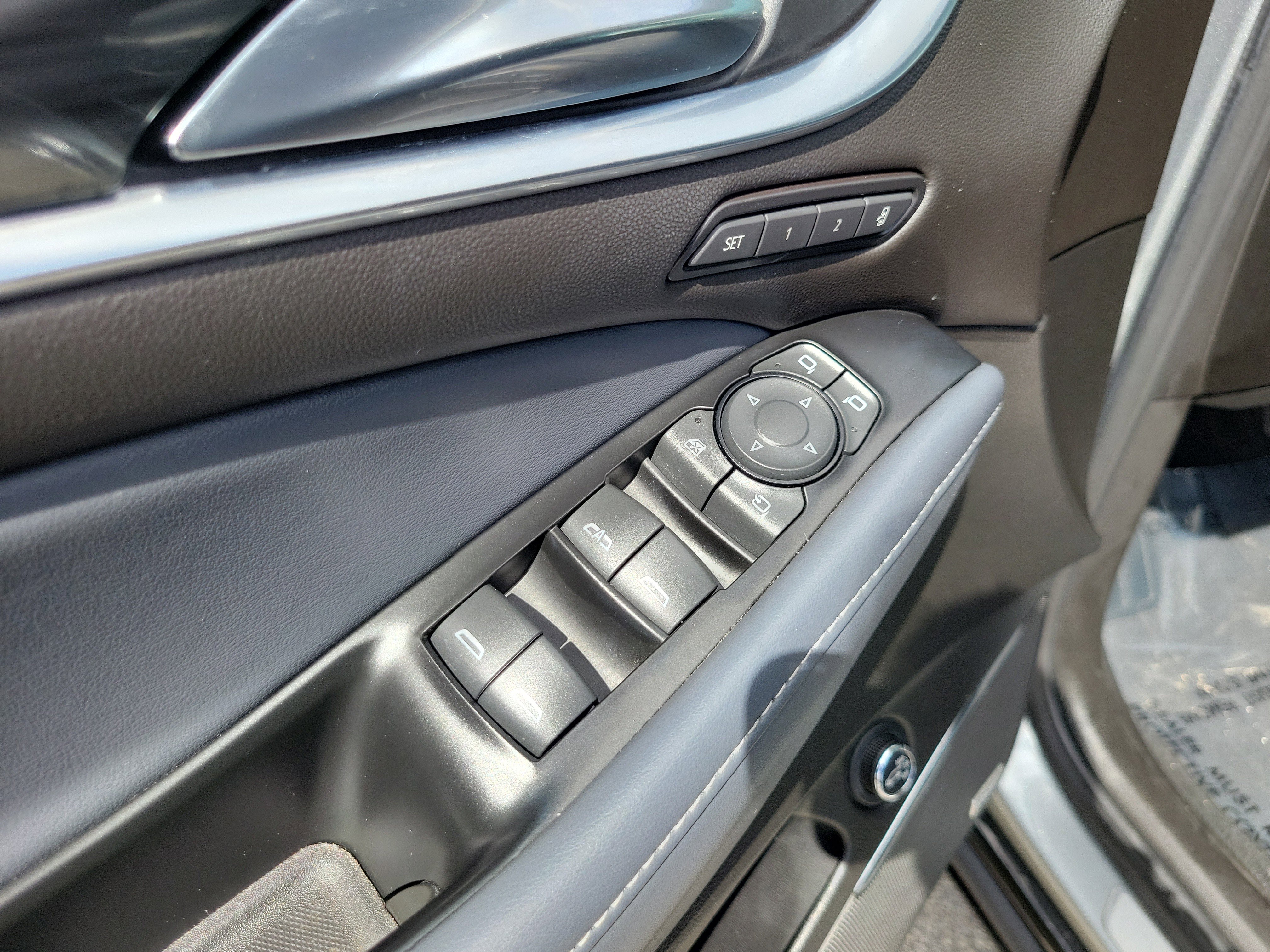 Used 2024 Buick Enclave Premium image 23