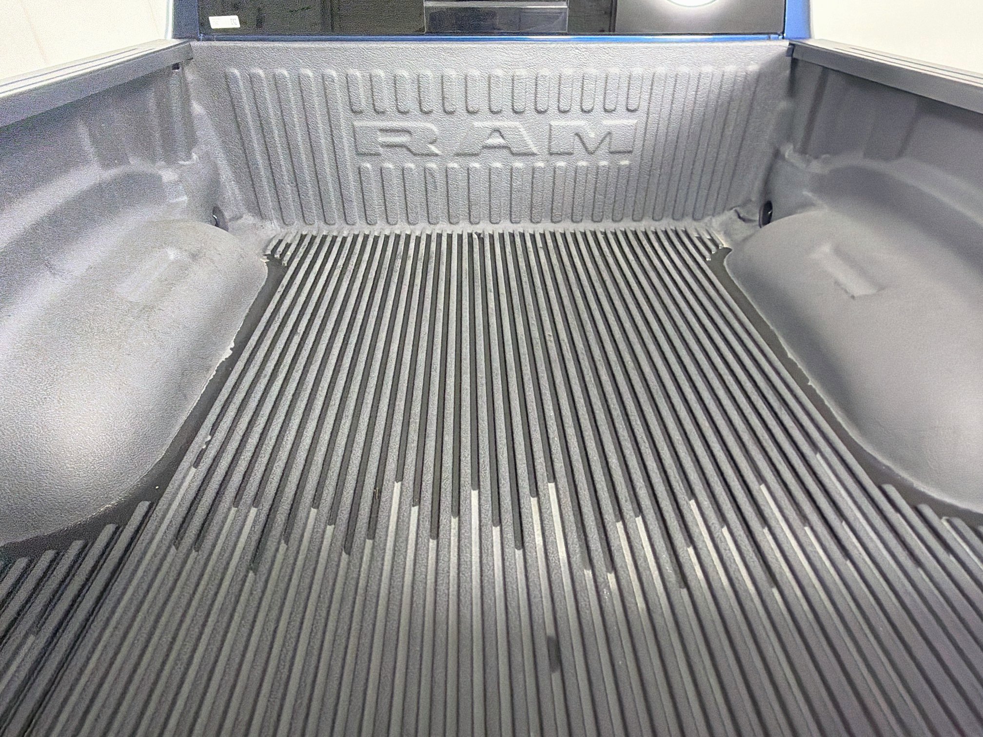 Used 2023 RAM 1500 Big Horn AWD/4WD image 28