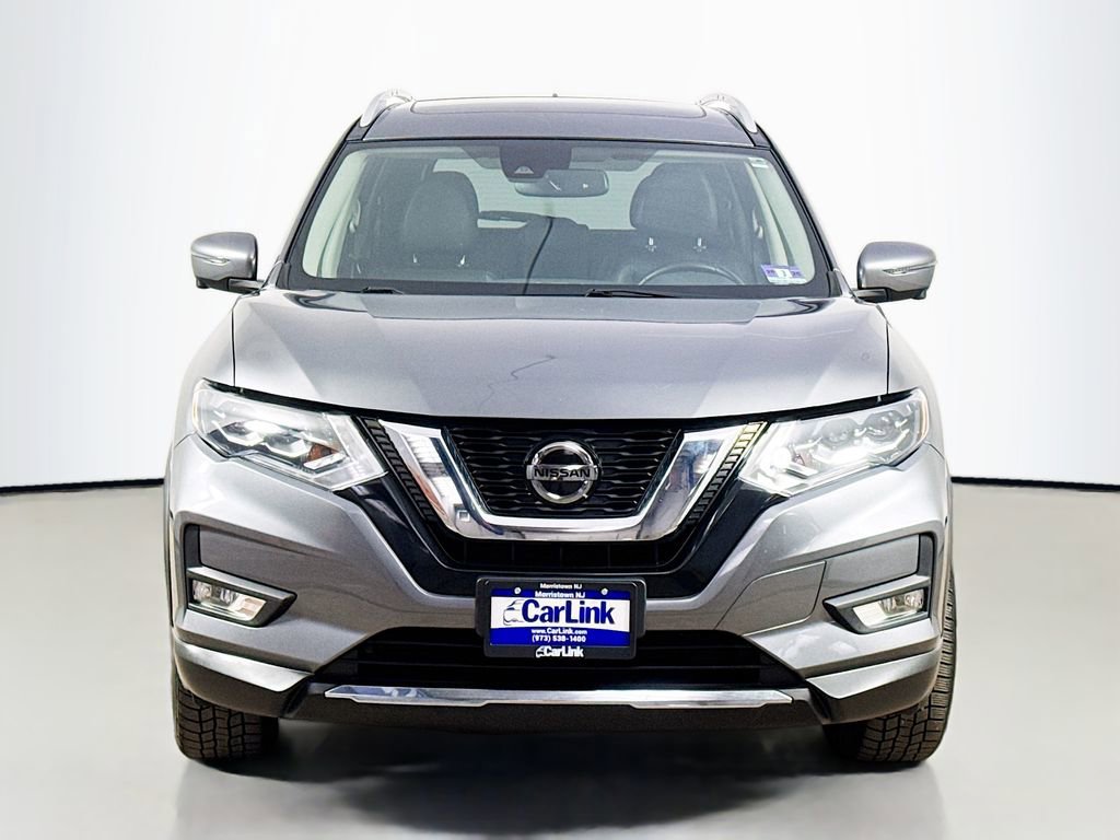 Used 2018 Nissan Rogue SL w/ Premium Package image 2