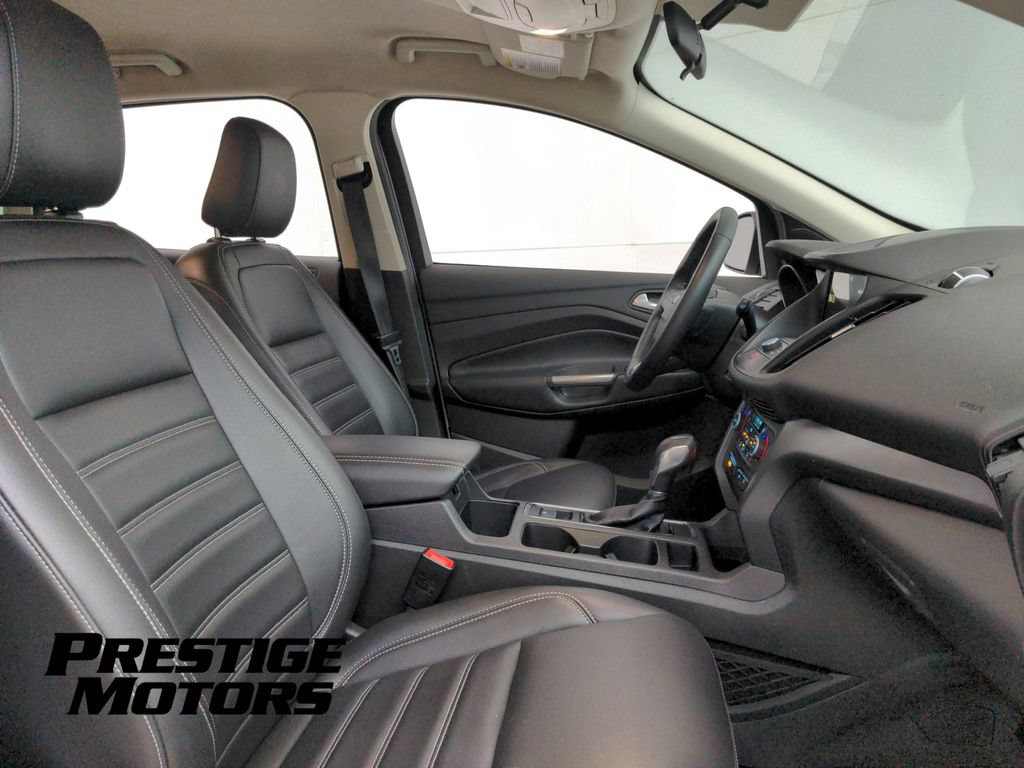 Used 2019 Ford Escape SEL AWD/4WD image 43