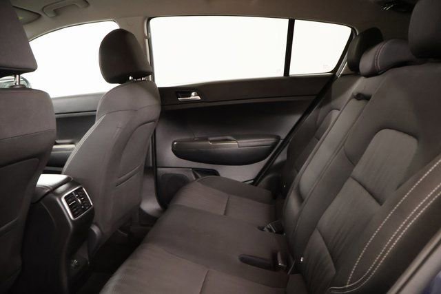 Used 2022 Kia Sportage LX image 29