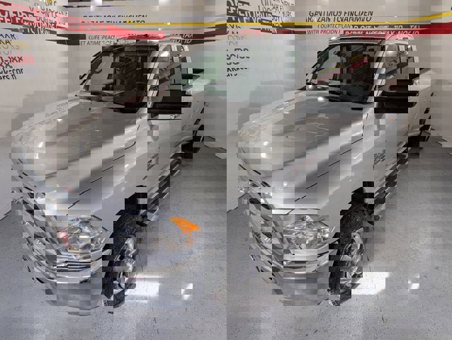 Used 2015 RAM 3500 SLT image 3