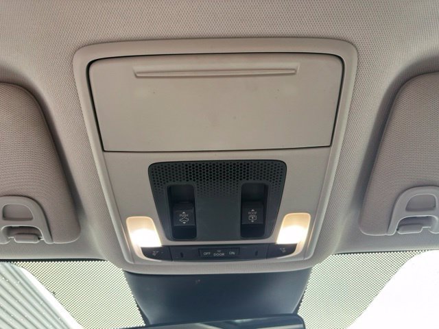 Used 2023 Honda Pilot Touring image 23