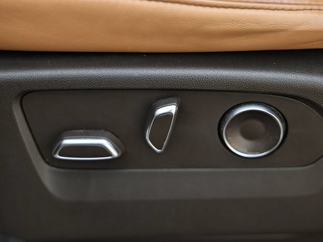 Used 2023 Cadillac Escalade Sport AWD/4WD image 28