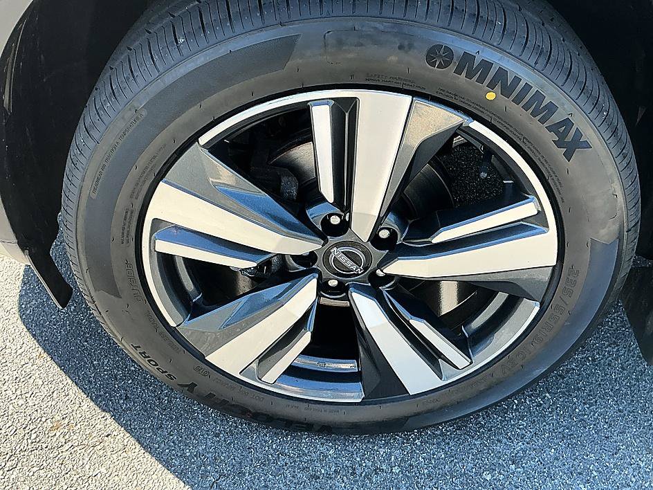 Certified 2023 Nissan Rogue SL w/ SL Premium Package AWD/4WD image 8