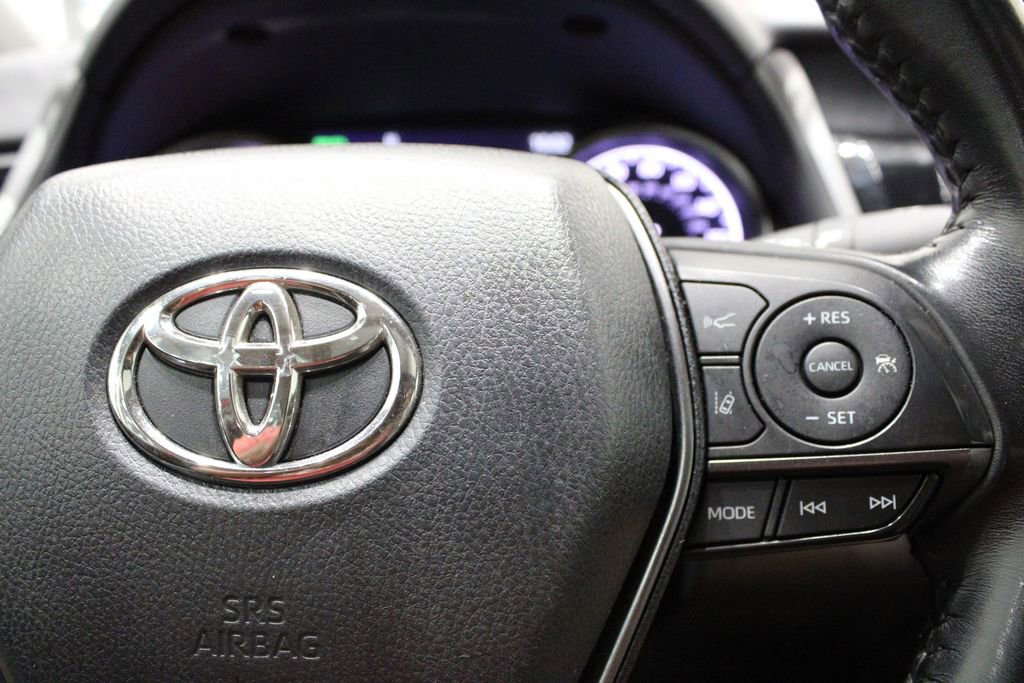 Used 2021 Toyota Camry XSE image 26