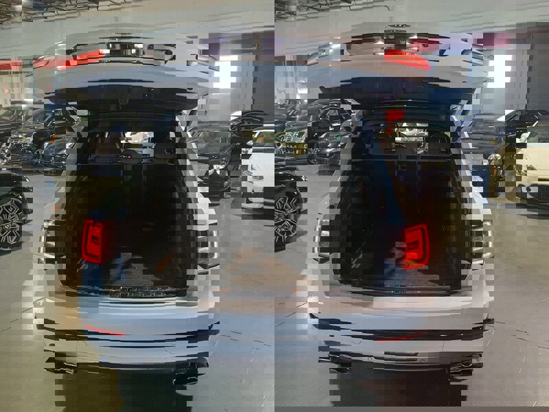 Used 2019 Bentley Bentayga image 31