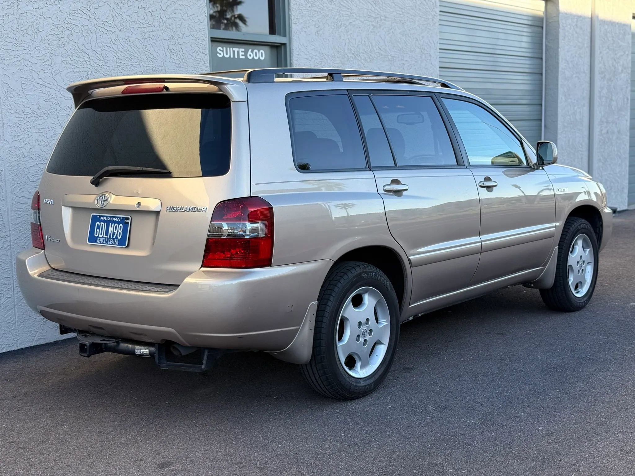 Used 2004 Toyota Highlander 4WD V6 image 6