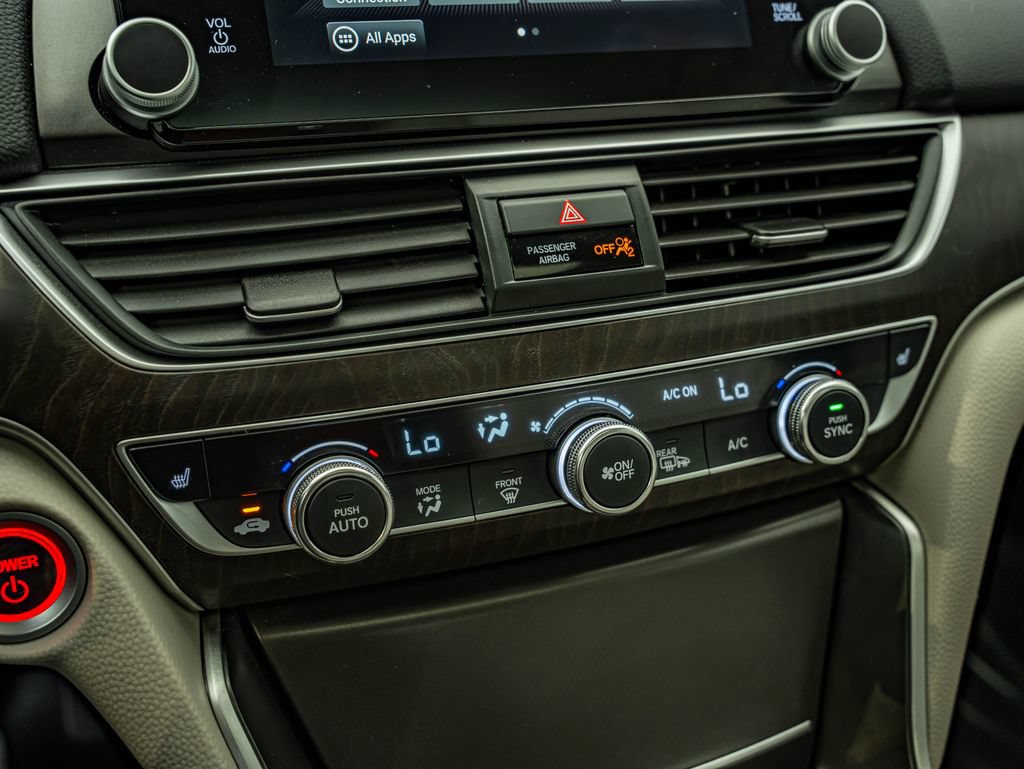 Used 2018 Honda Accord EX-L image 30