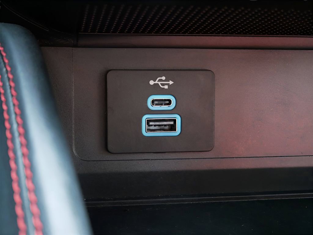 Used 2025 Ford Mustang GT Premium RWD image 25