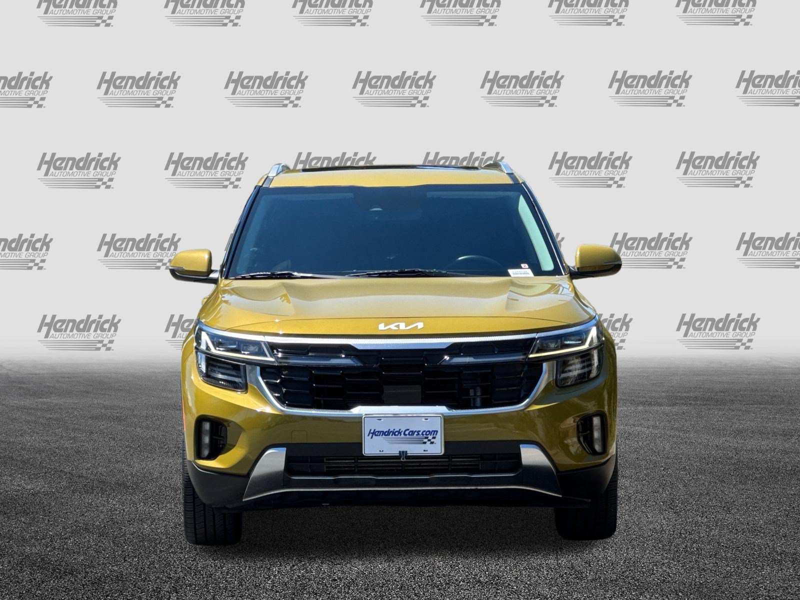 Used 2024 Kia Seltos SX w/ SX Sunroof Package AWD/4WD image 10