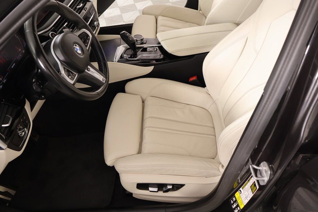 Certified 2023 BMW 540i xDrive w/ M Sport Package image 12
