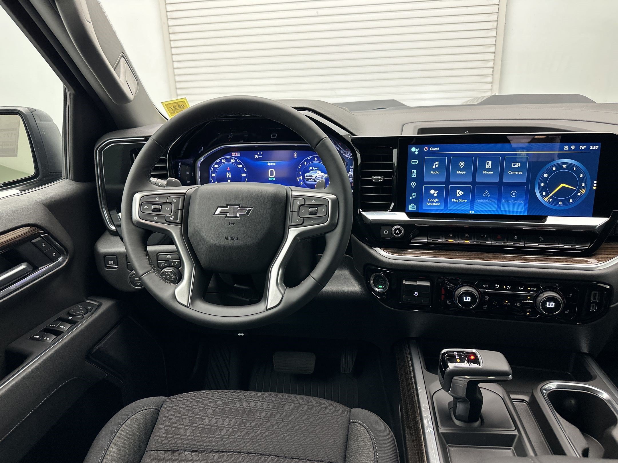 New 2026 Chevrolet Silverado 1500 LT Trail Boss w/ LPO, Dark Essentials Package AWD/4WD image 17