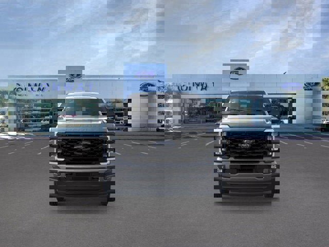 New 2026 Ford F250 4x4 Crew Cab Super Duty image 6