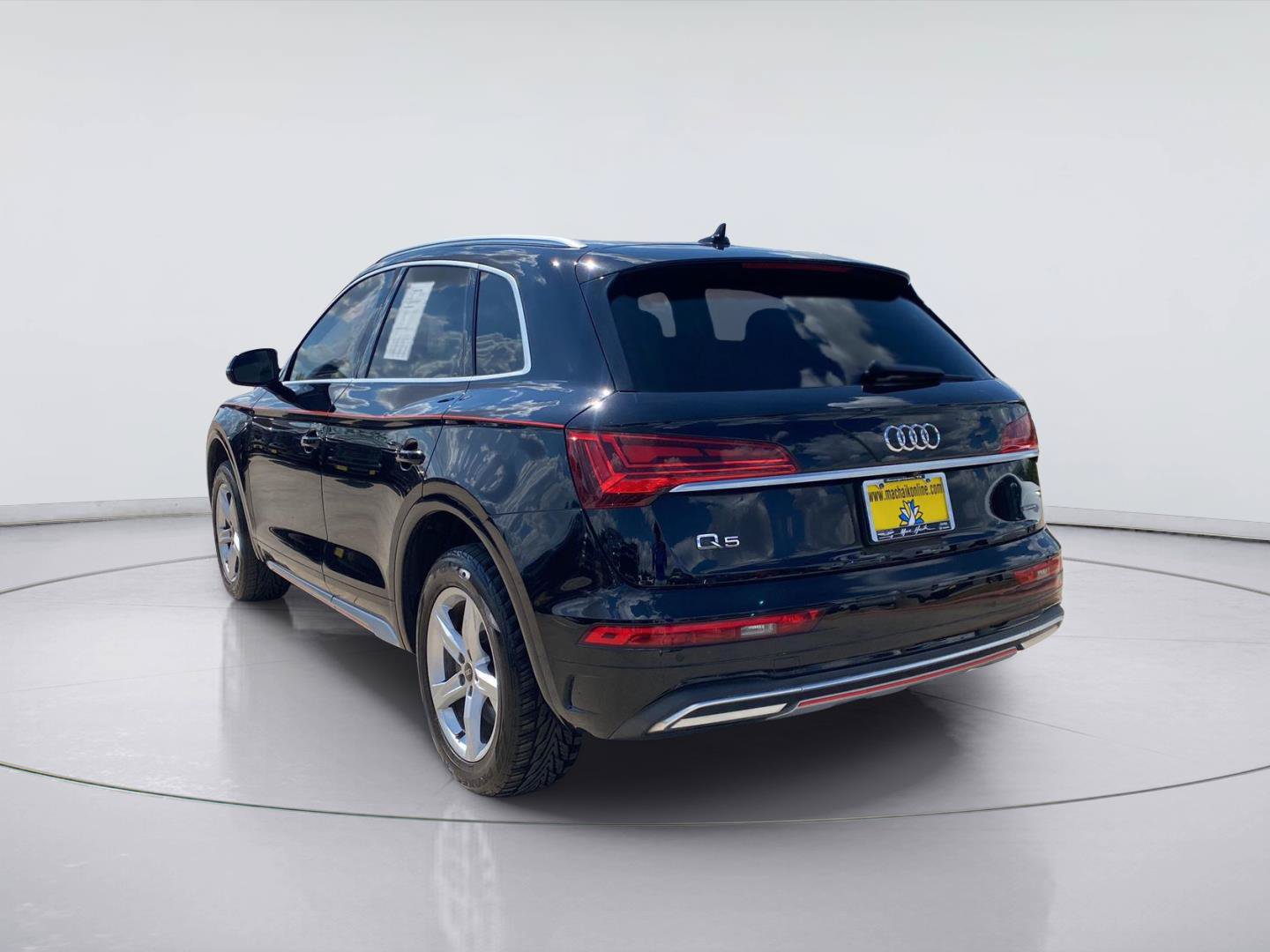 Used 2021 Audi Q5 2.0T Premium AWD/4WD image 3
