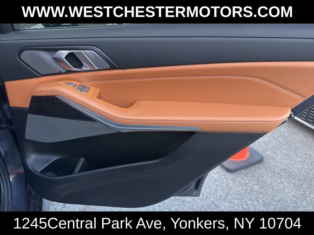 Used 2020 BMW X7 xDrive40i w/ M Sport Package AWD/4WD image 20