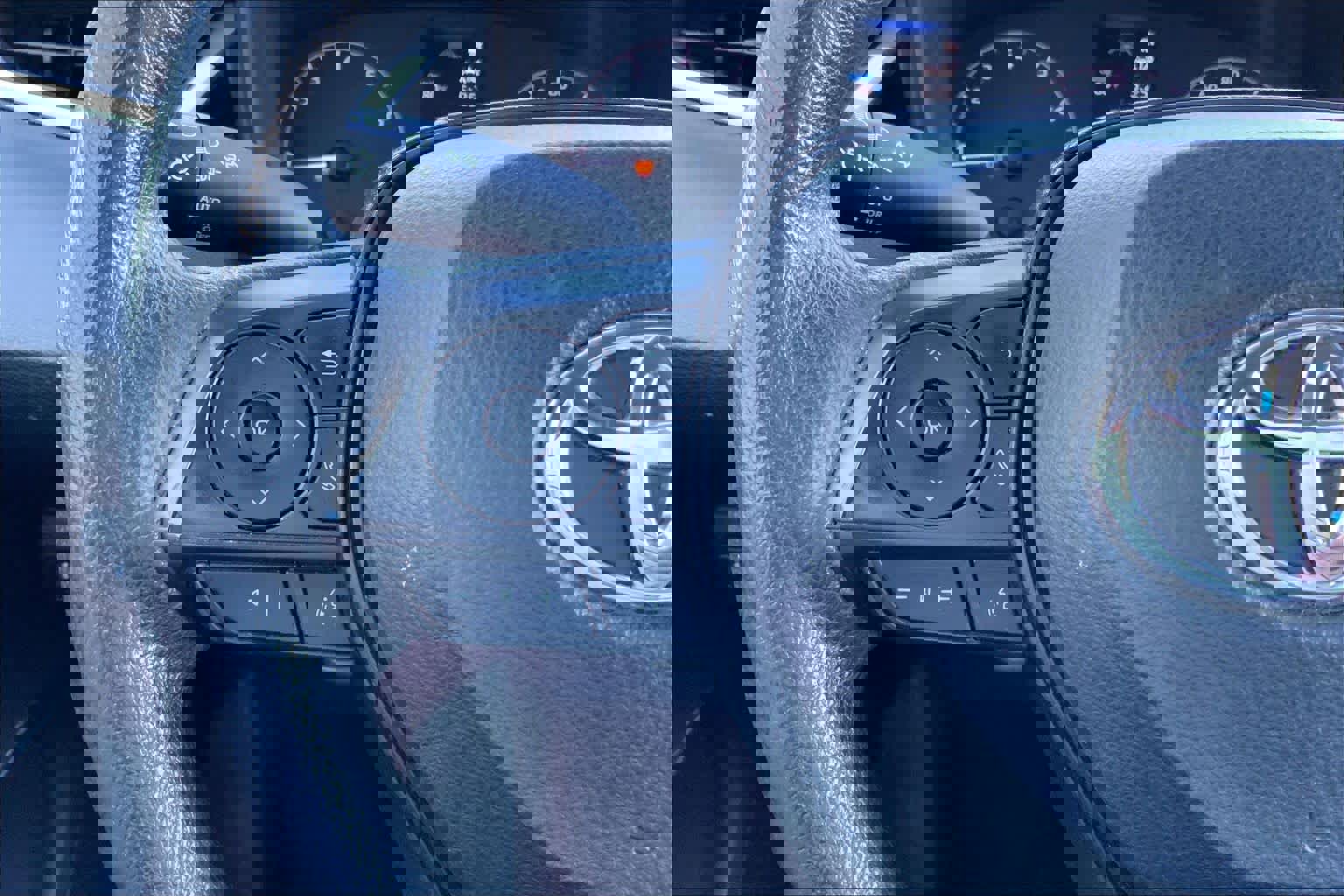 Used 2023 Toyota Corolla LE image 23