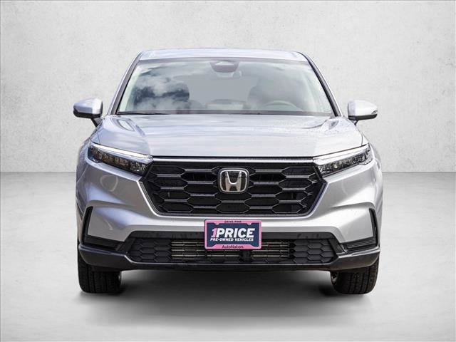 Used 2025 Honda CR-V LX image 2