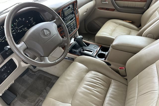 Used 1998 Lexus LX 470 4WD image 11