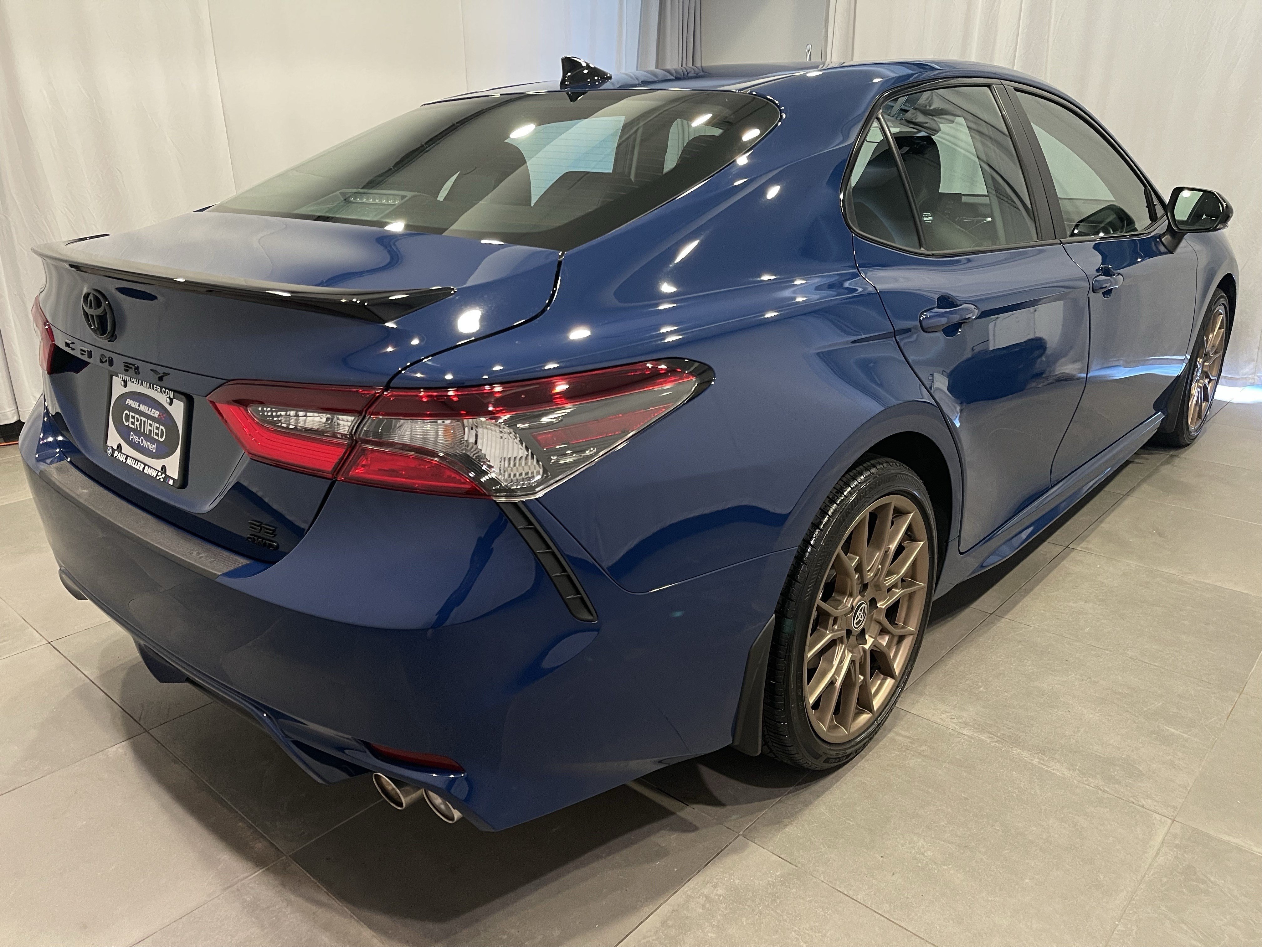 Used 2024 Toyota Camry SE AWD/4WD image 6