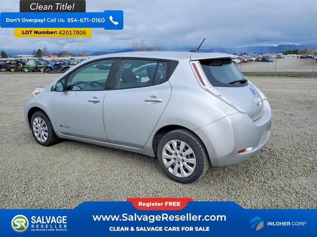 Used 2015 Nissan Leaf S w/ Charge Package FWD image 3