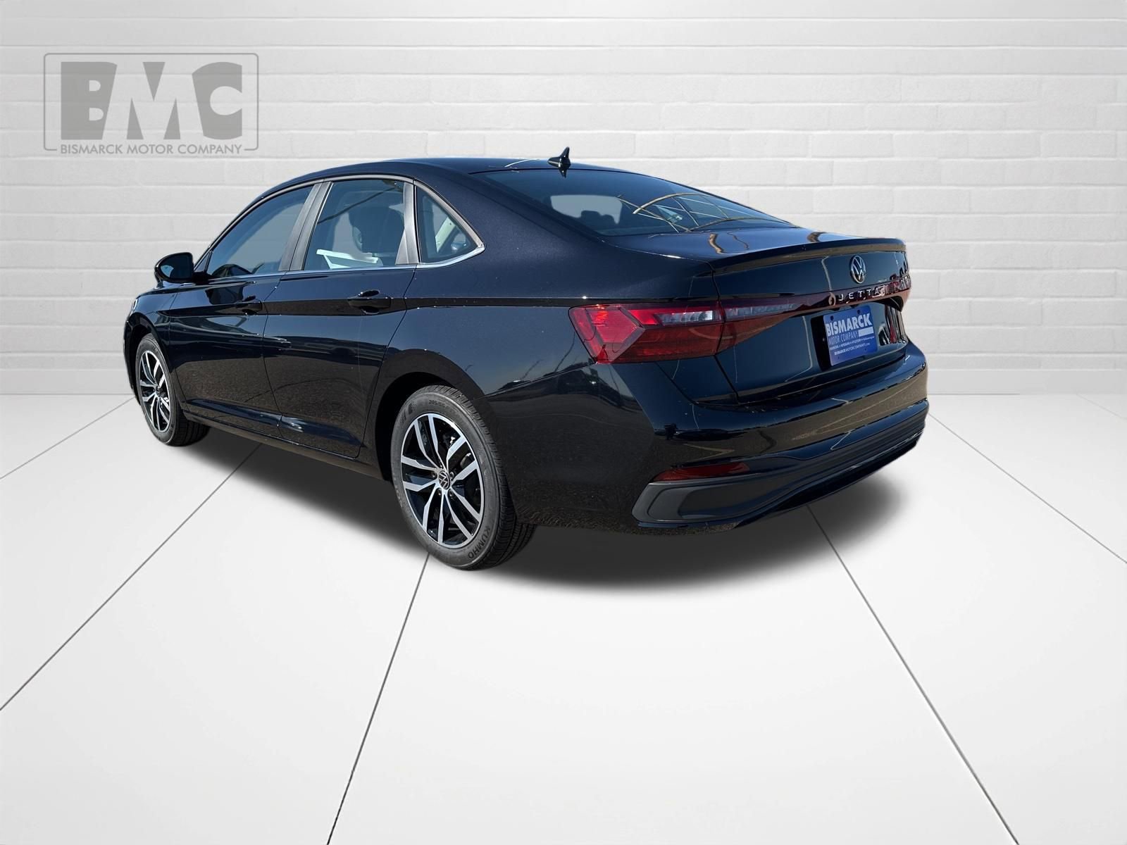 New 2026 Volkswagen Jetta SE image 4