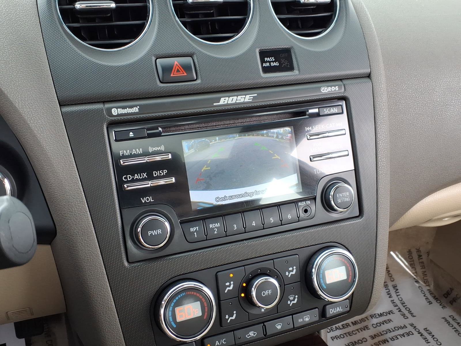 Used 2012 Nissan Altima 3.5 SR w/ Sport Pkg image 18