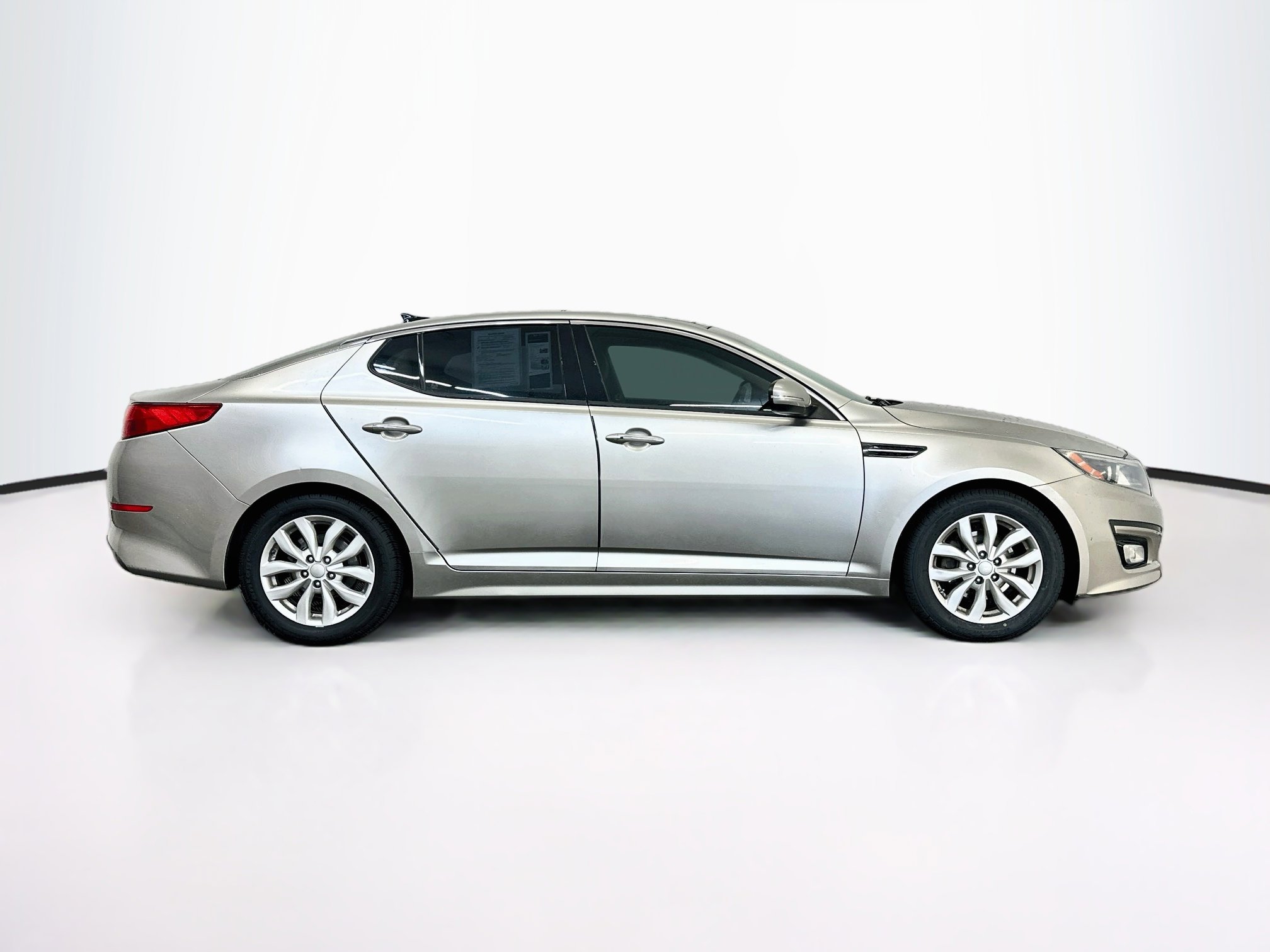 Used 2015 Kia Optima EX w/ EX Premium Package FWD image 10