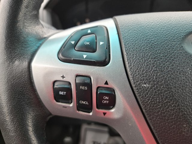 Used 2014 Ford Explorer XLT FWD image 18
