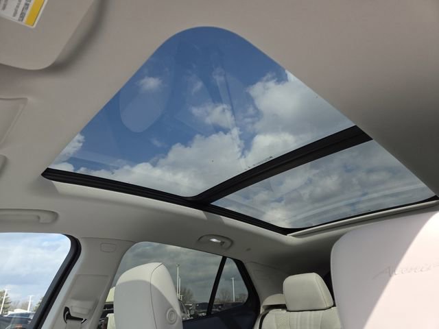 New 2026 Buick Envision Avenir image 3